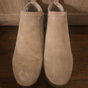 Toms tan booties